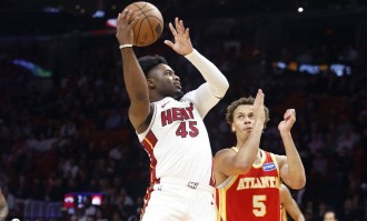 约翰逊29+11+11 阿德巴约16+14老鹰胜热火